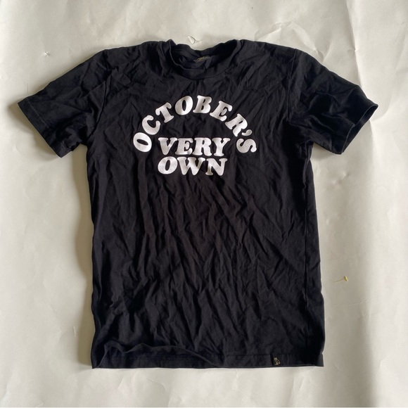 Black Ovo Tee - Picture 1 of 6